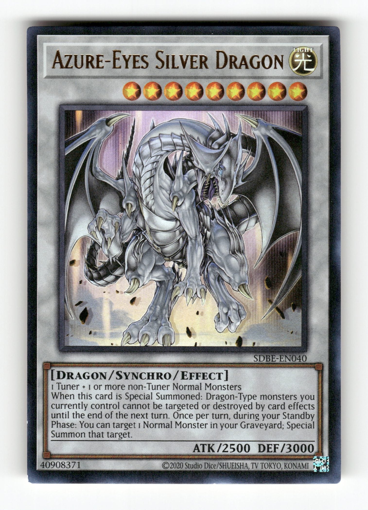 Azure-Eyes Silver Dragon